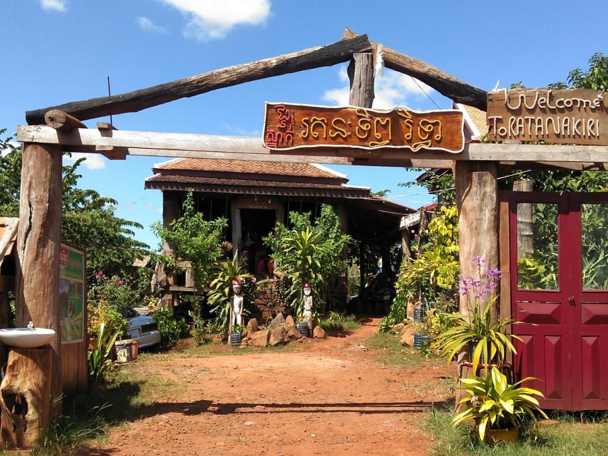 Ratanak Tep Rithea Homestay Banlung Екстер'єр фото