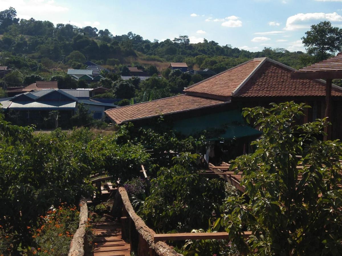 Ratanak Tep Rithea Homestay Banlung Екстер'єр фото