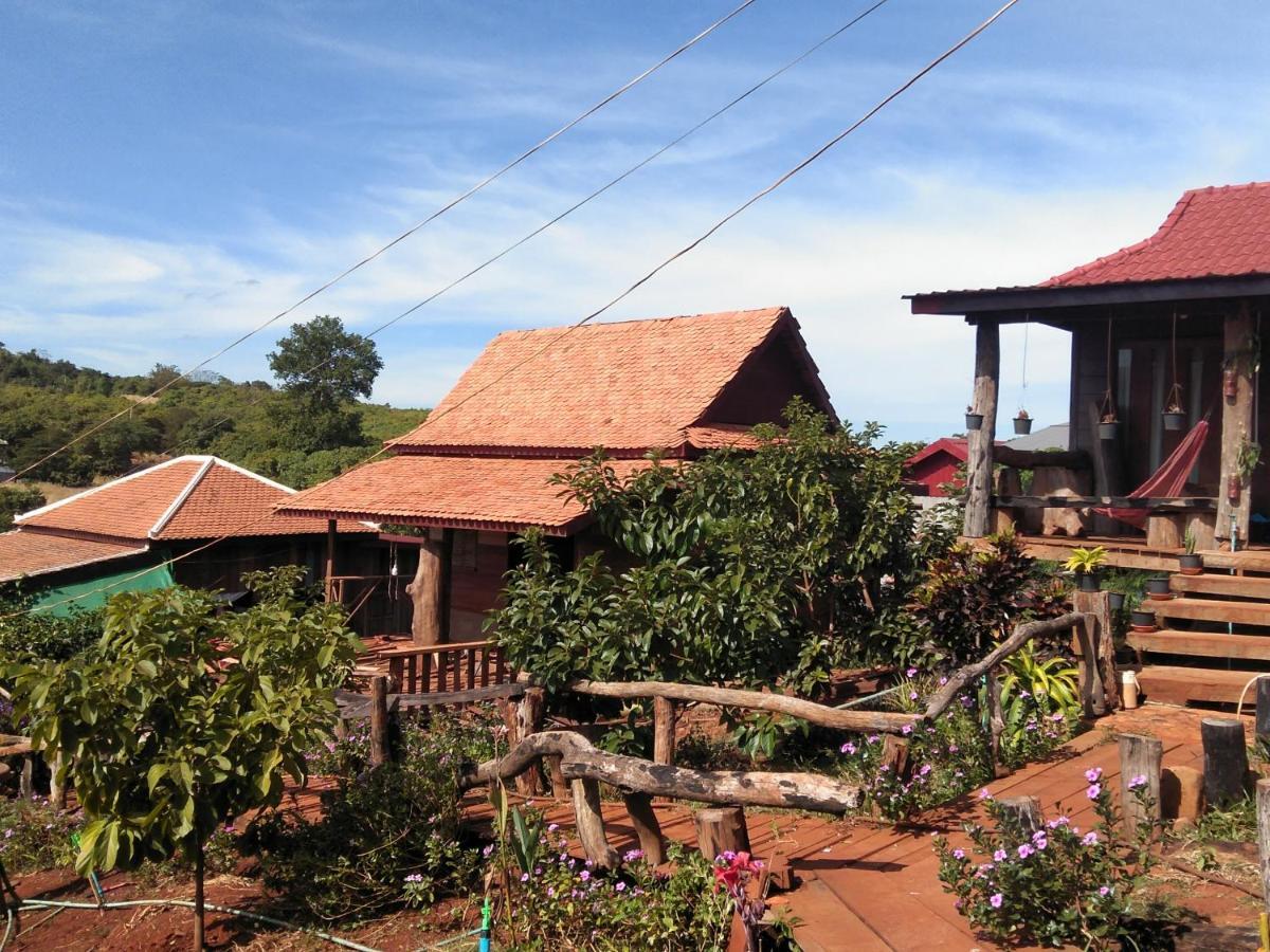 Ratanak Tep Rithea Homestay Banlung Екстер'єр фото